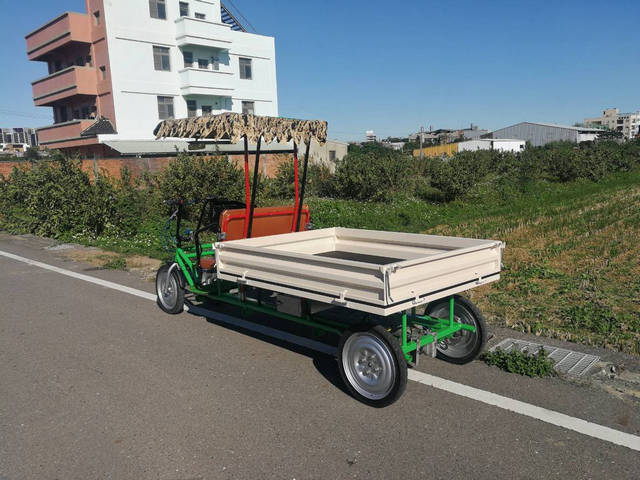 電動搬運車-中型 電動搬運車-中型